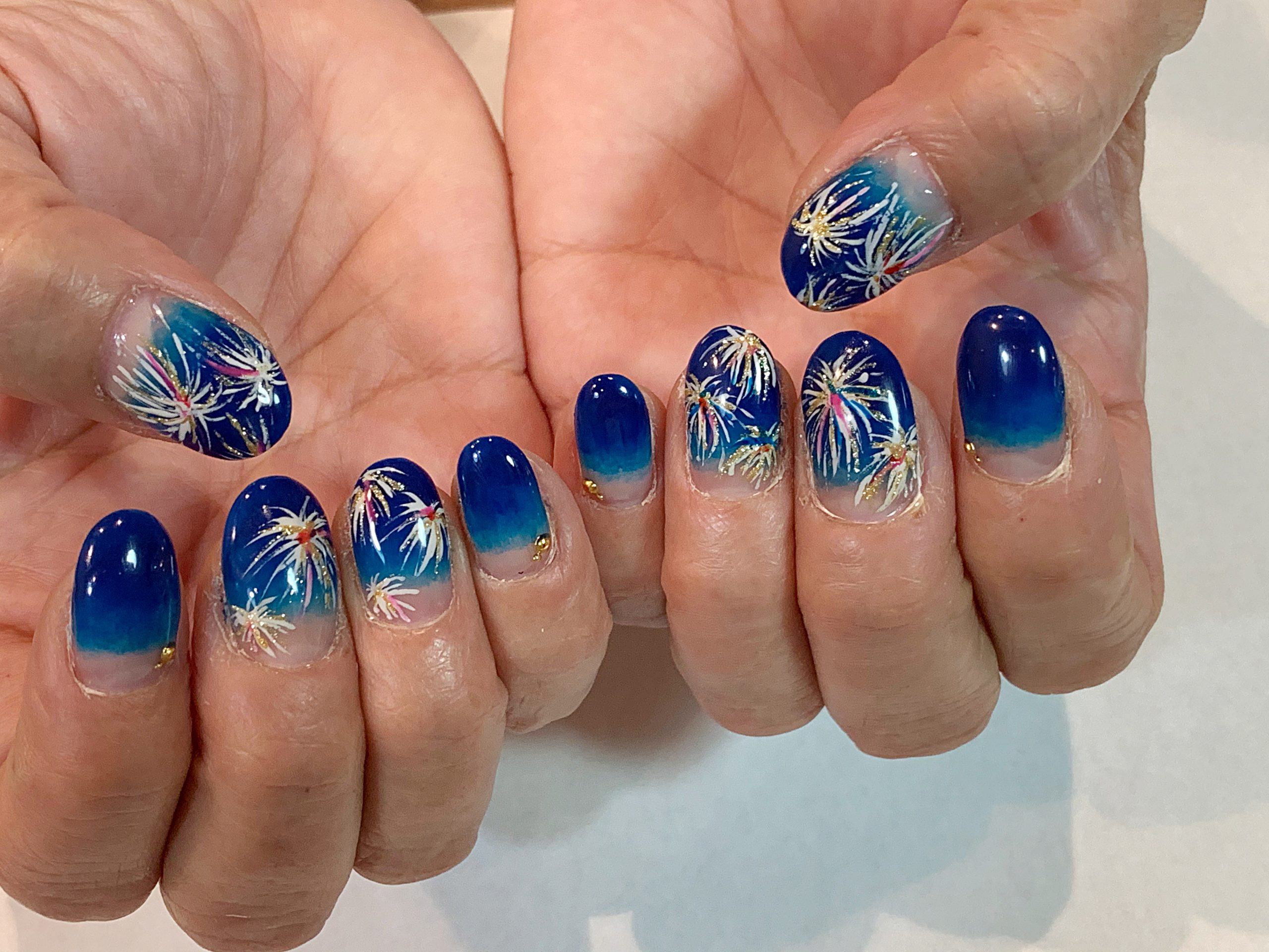 花火ネイル ネイビーグラデ 夏ネイル 浴衣ネイル 門真市のネイルサロン Kiko Nail 花火ネイル ネイビーグラデ 夏ネイル 浴衣ネイル 門真市のネイルサロン Kiko Nail