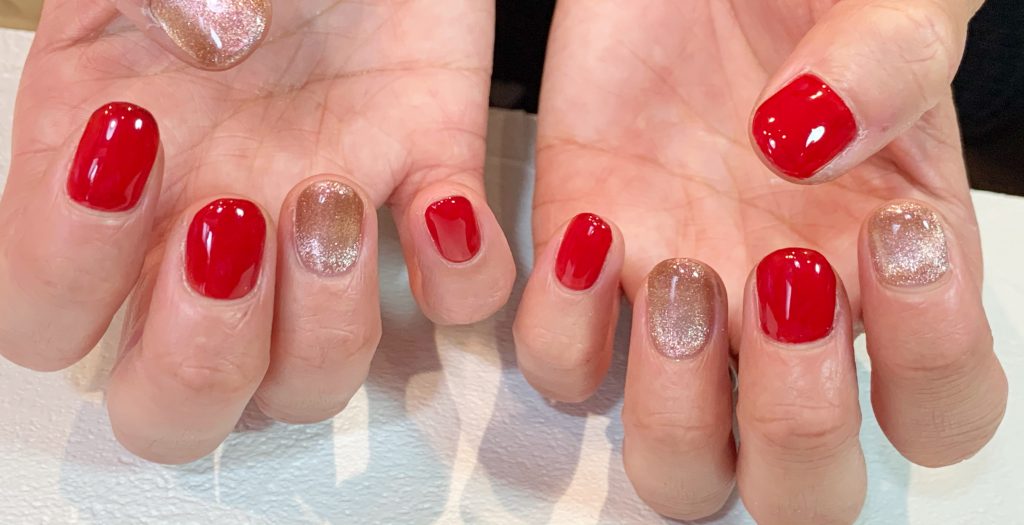 シンプルに色を楽しむ シアーレッド 赤ネイル マグネットジェル 門真市のネイルサロン Kiko Nail