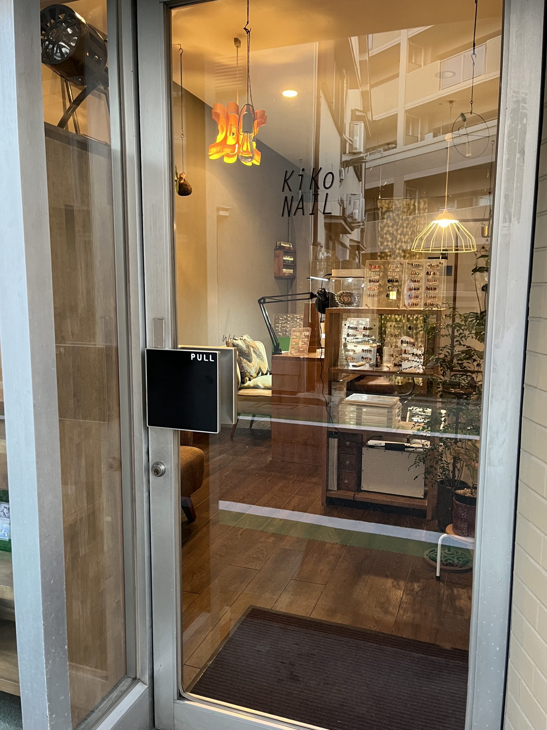 門真市のネイルサロンKiKo NAIL お店の様子