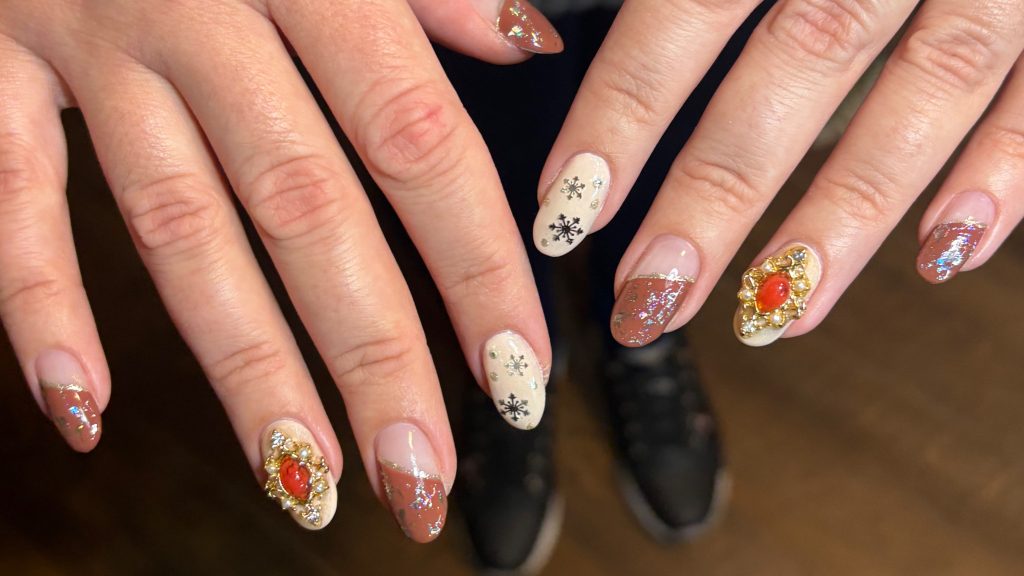 冬ネイル×ブラウン