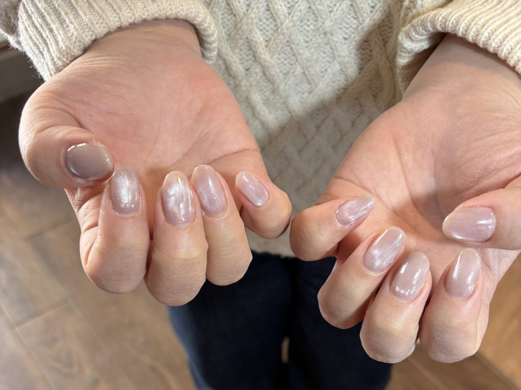 グレージュマグ