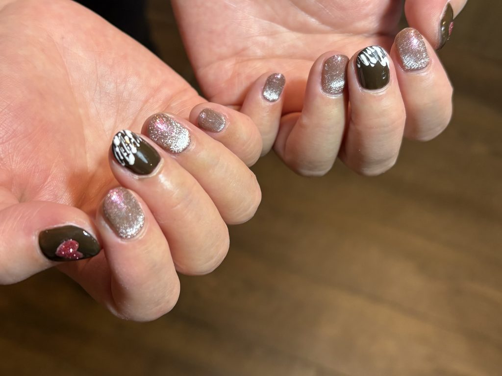 チョコレートネイル