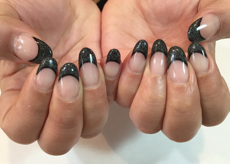 ル・セザム・コンフィズリー　フレンチNAIL。