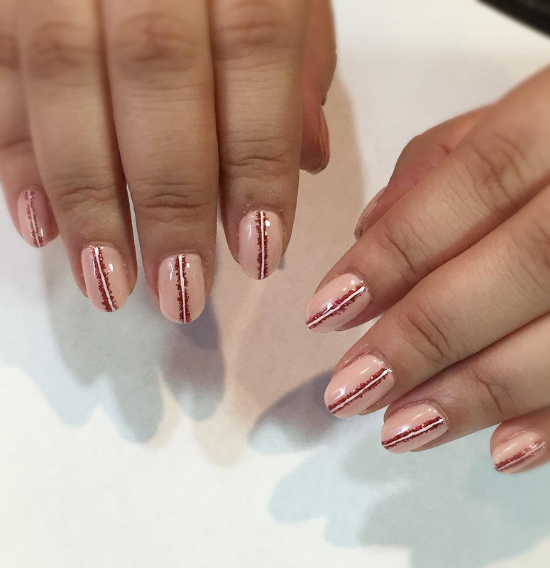 シンプル モードなセンターラインネイル 門真市のネイルサロン Kiko Nail シンプル モードなセンターラインネイル 門真市のネイルサロン Kiko Nail