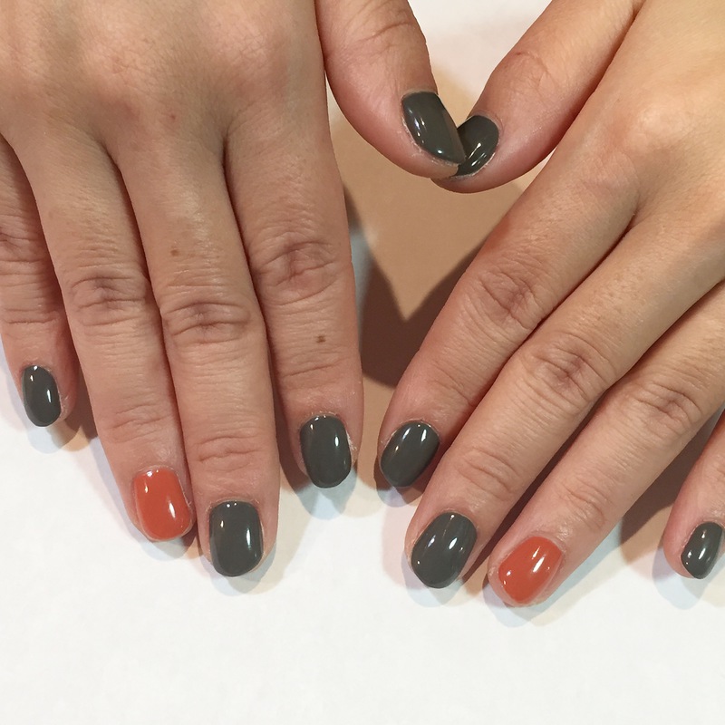 グレー テラコッタのワンカラーネイル 門真市のネイルサロン Kiko Nail グレー テラコッタのワンカラーネイル 門真市のネイルサロン Kiko Nail