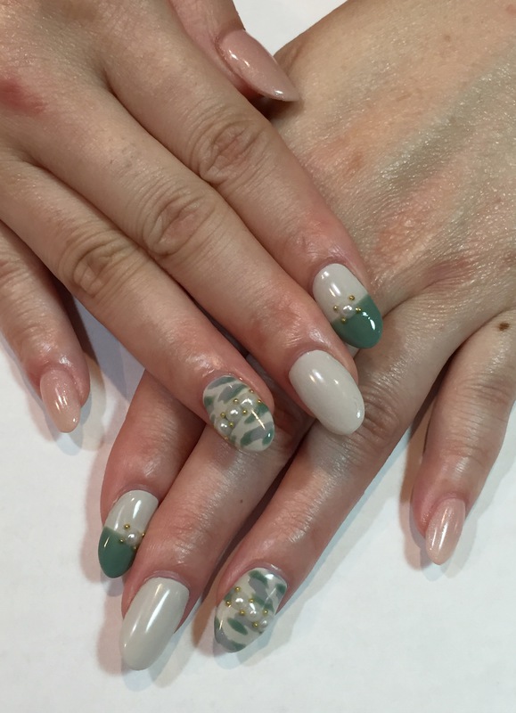 シンプル　カモフラージュNAIL。